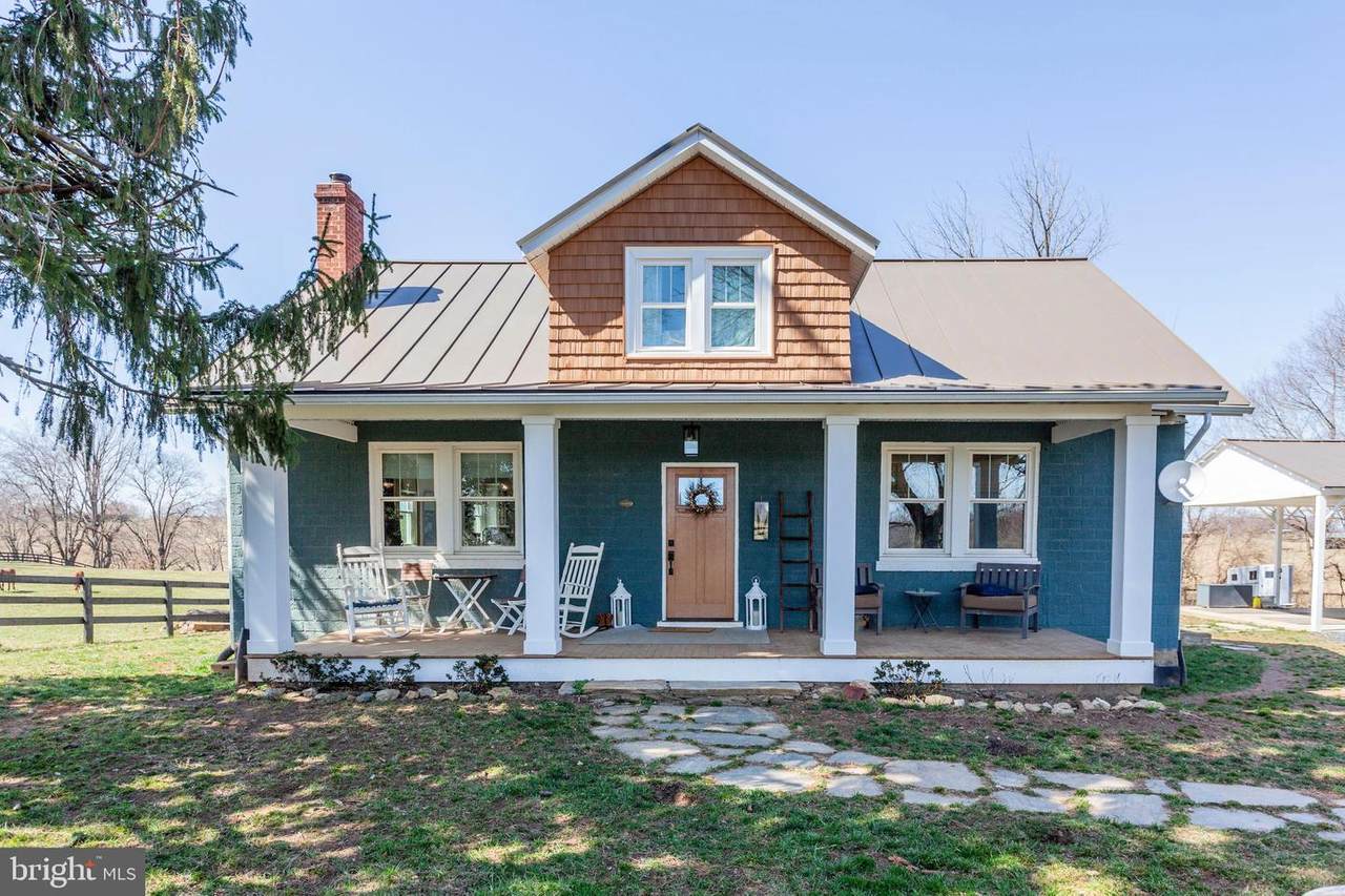 2324 Hulberts Lane - Photo 1