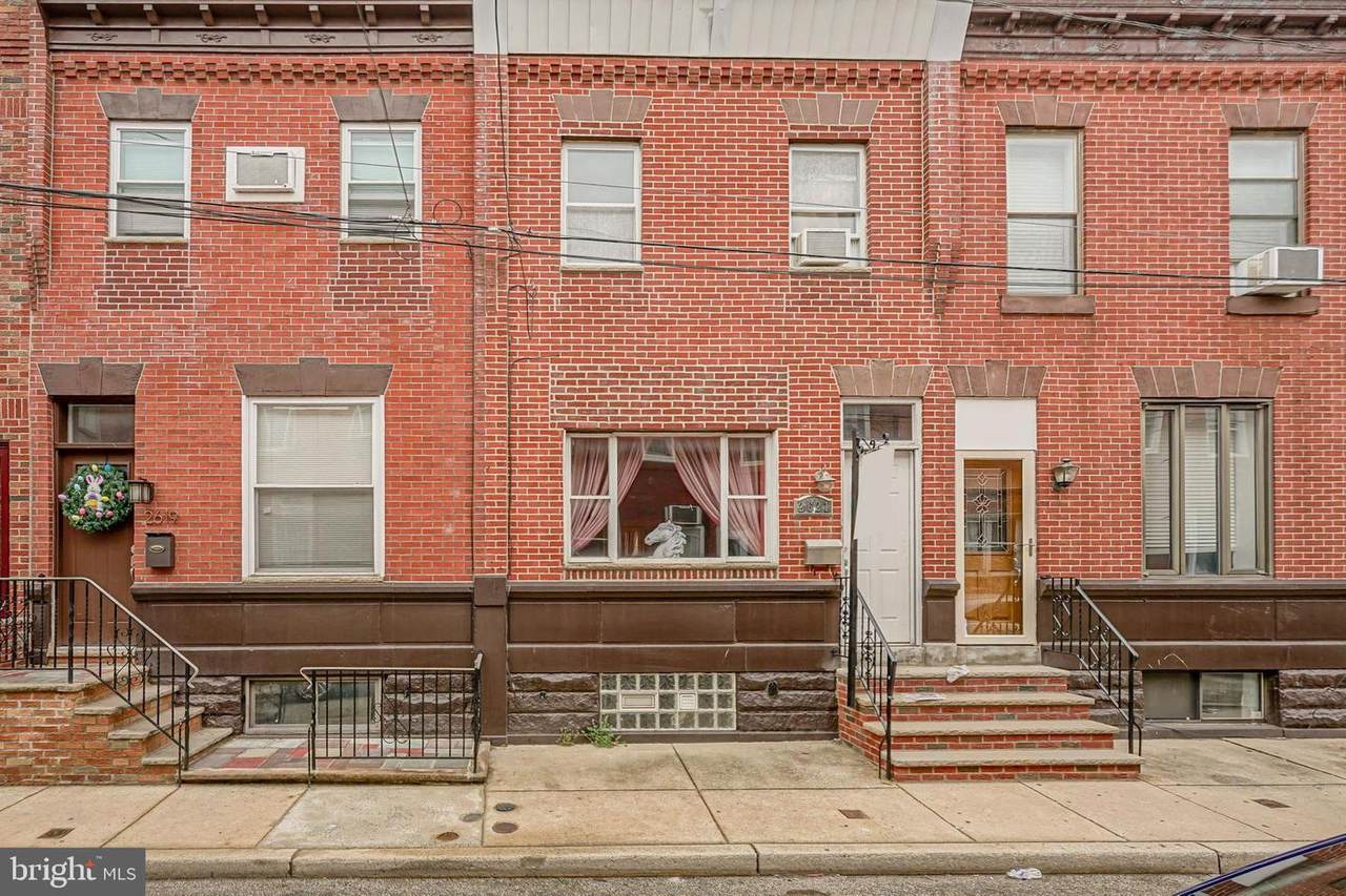 2621 Carlisle Street - Photo 1