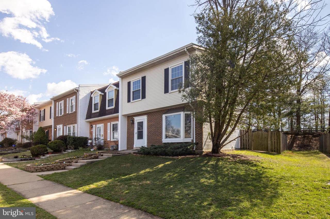 6337 Hillary Court - Photo 1