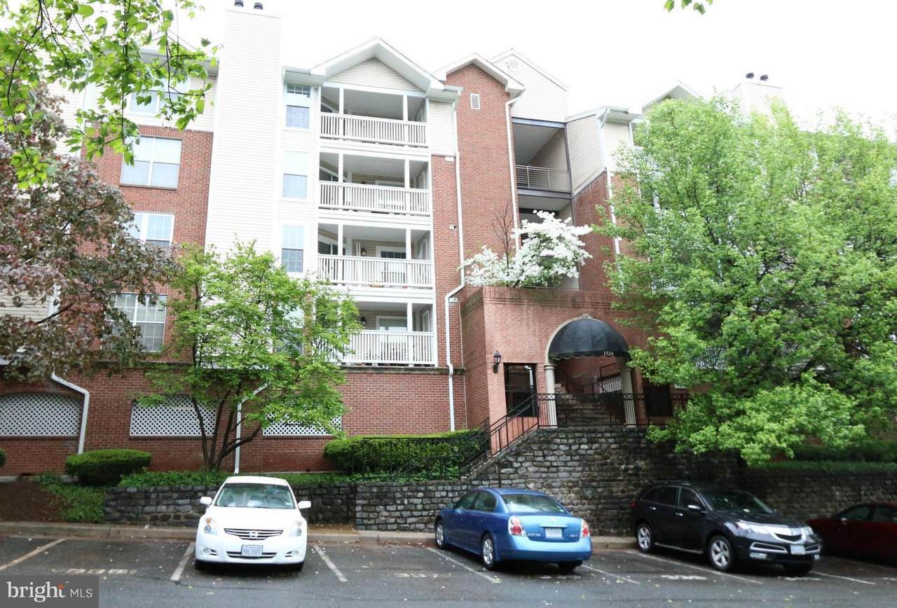 1524 Lincoln Way - Photo 1