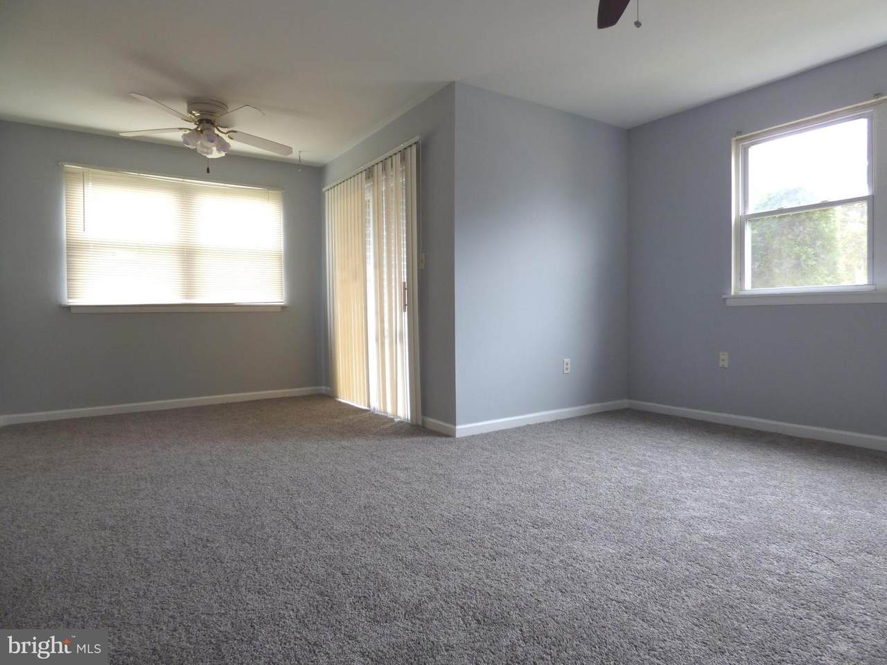 11-1 Florence Tollgate Place - Photo 1