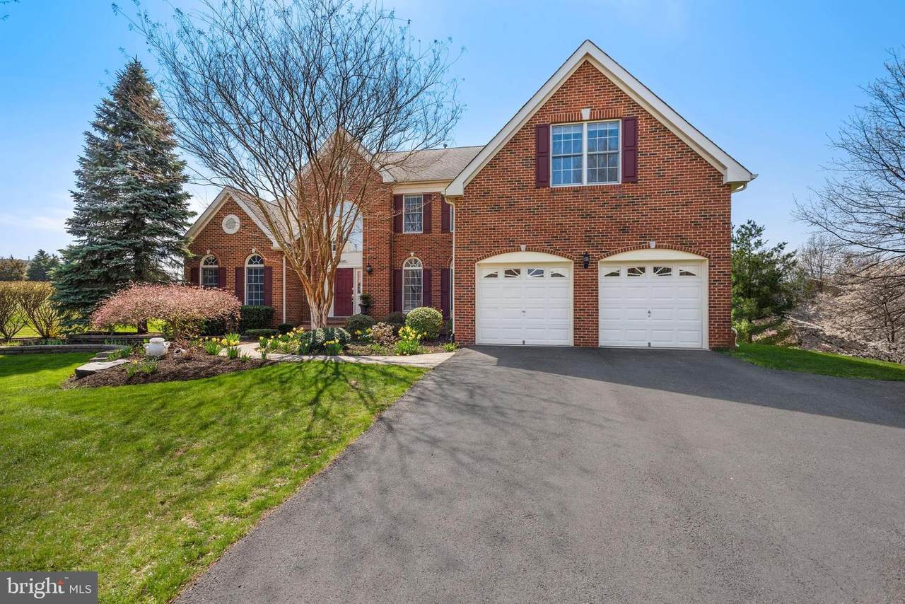 43381 Ballantine Place - Photo 1