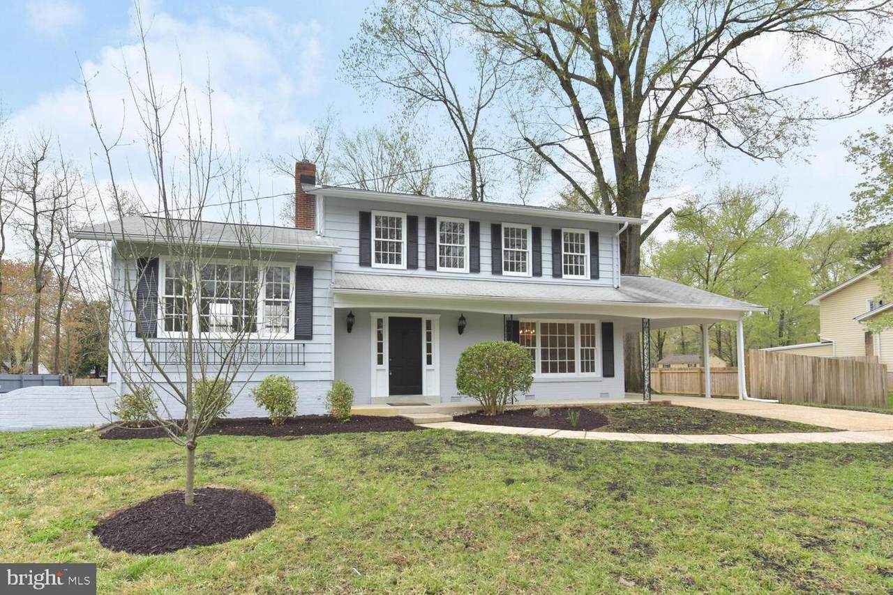8804 Falkstone Lane - Photo 1