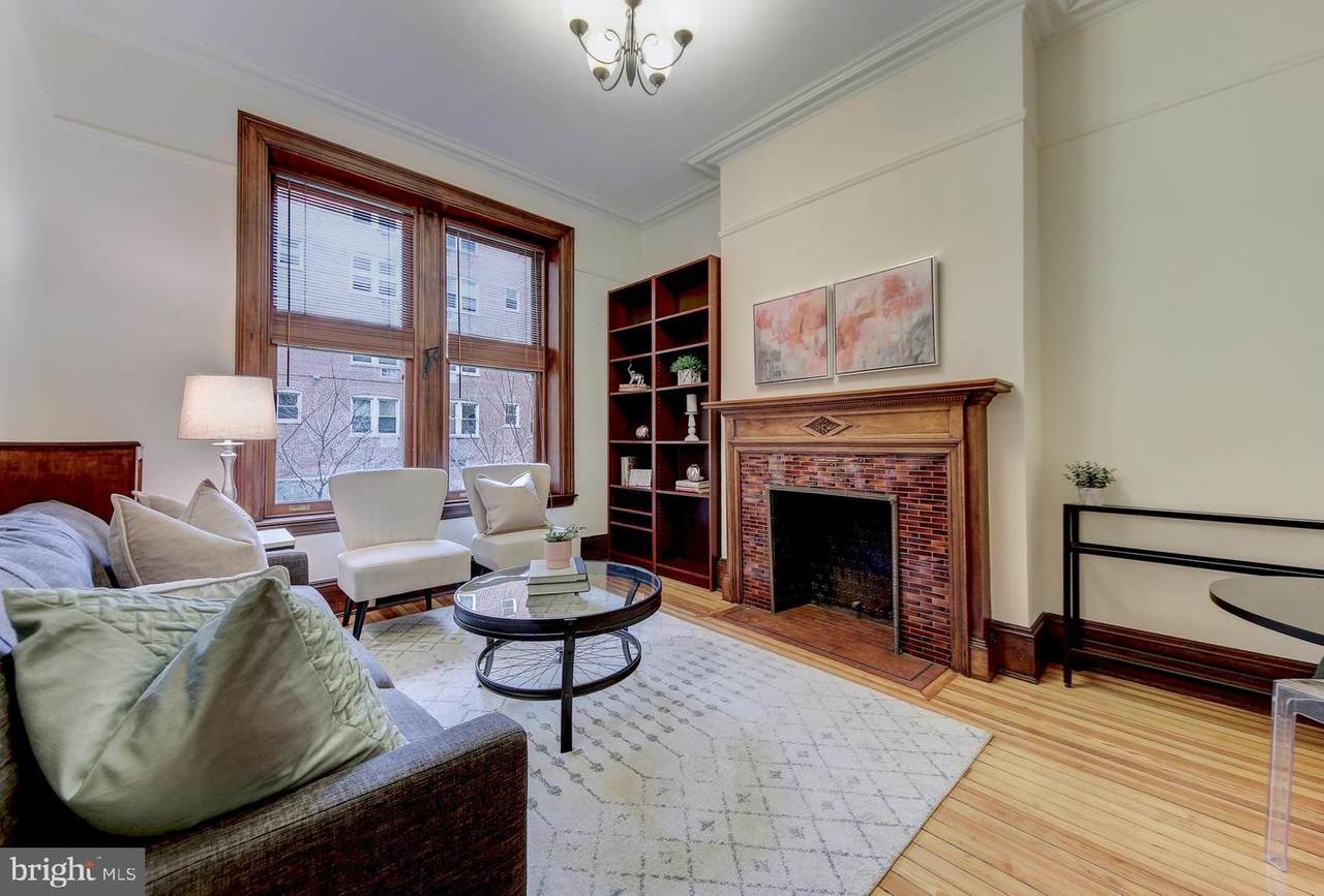 2220 20TH Street - Photo 1