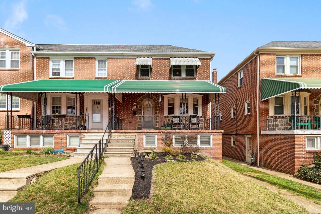425 Academy Road - Photo 1