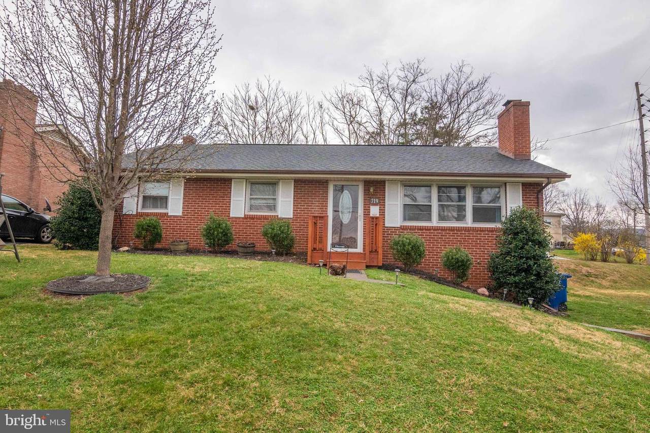 719 Stockton Road - Photo 1