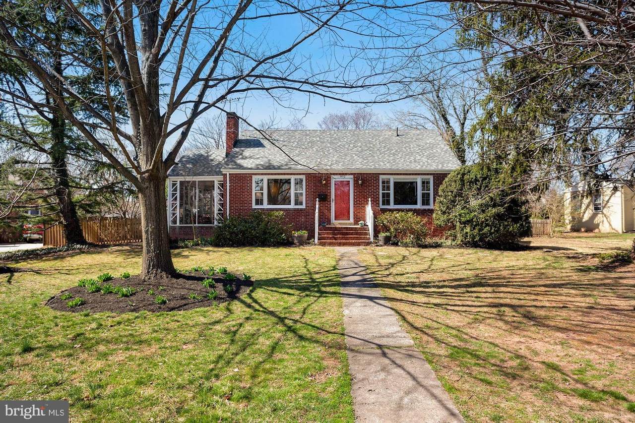 9210 Portner Avenue - Photo 1