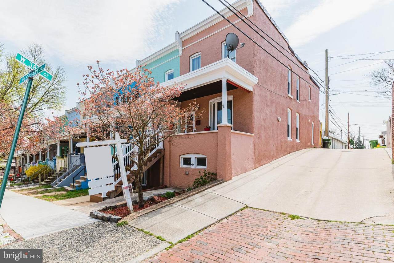 923 38TH Street - Photo 1