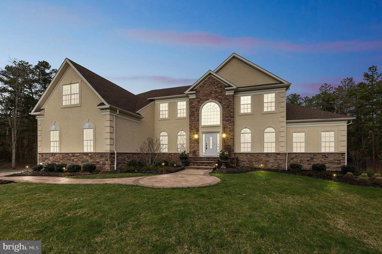 9 Peter Hurd Way - Photo 1