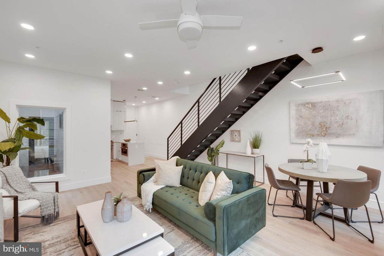 1729 T Street - Photo 1