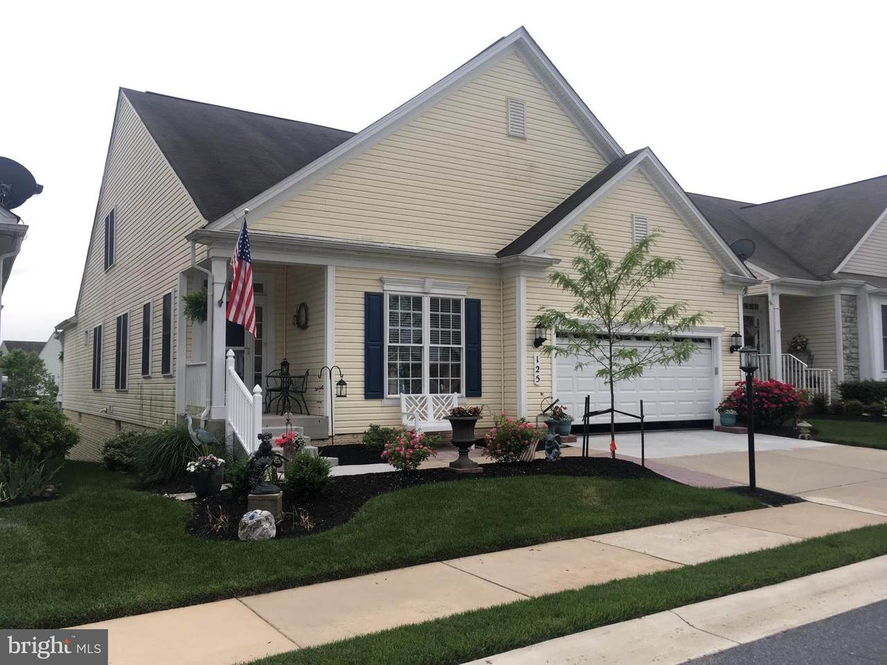 125 Clubside Drive - Photo 1