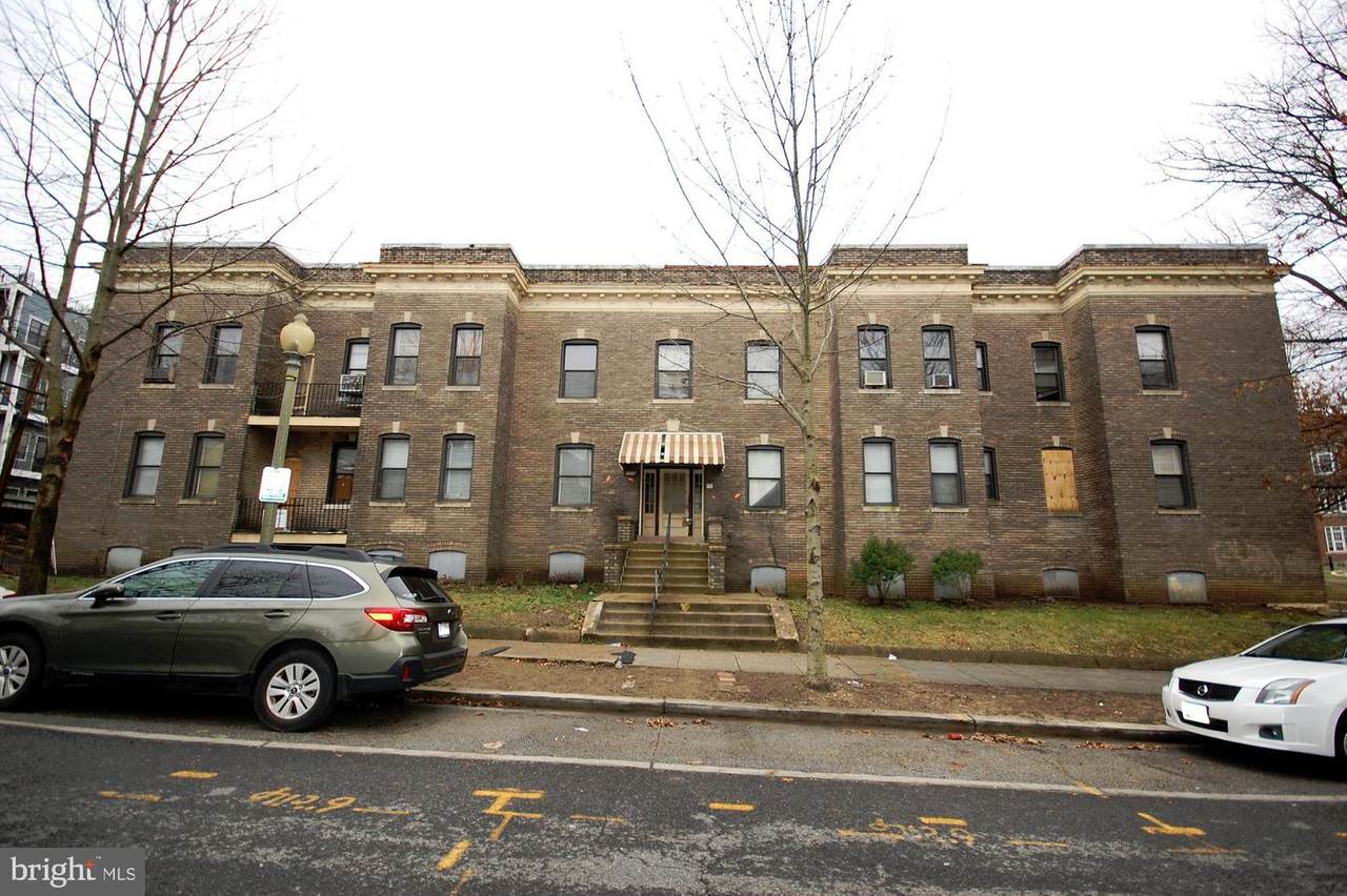 1006 Webster Street - Photo 1