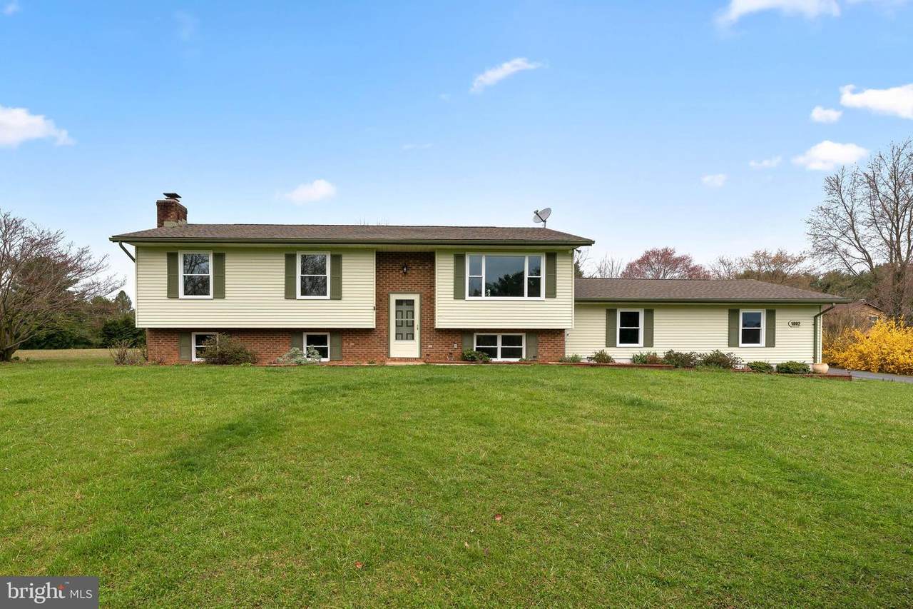 1892 Lakeland Drive - Photo 1