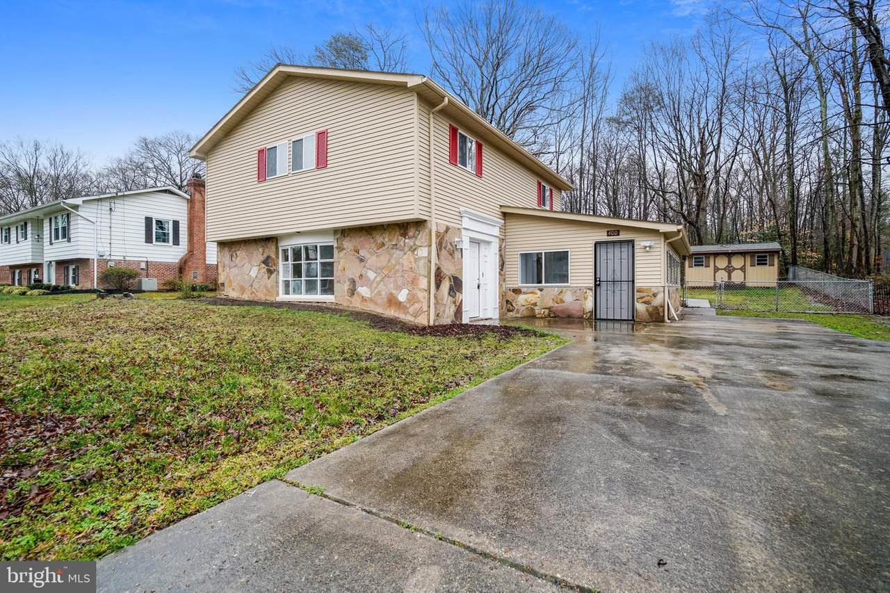 400 Bland Drive - Photo 1