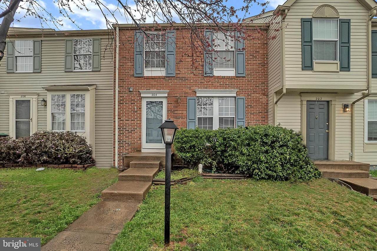 204 Ilona Court - Photo 1