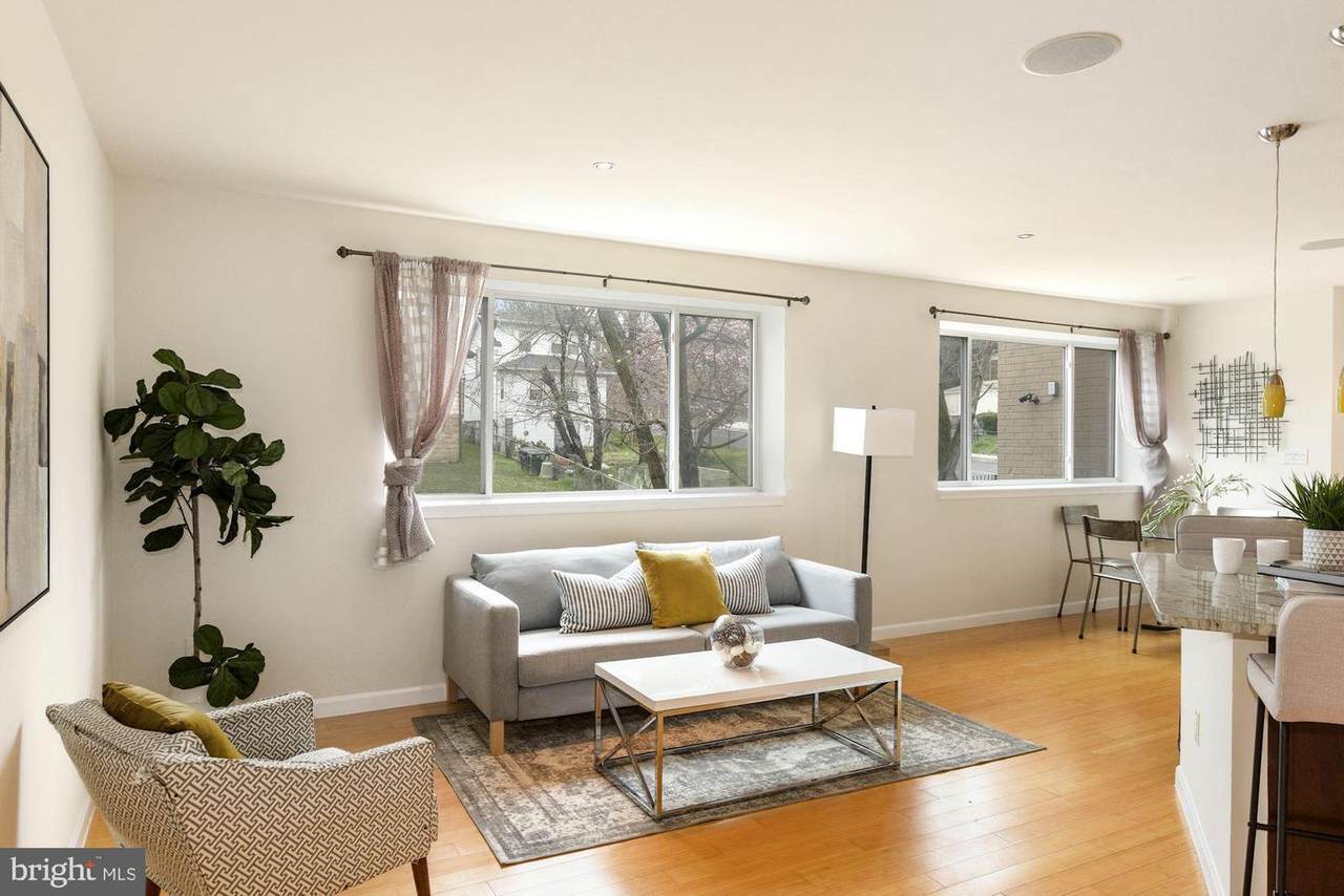 1620 29TH Street - Photo 1