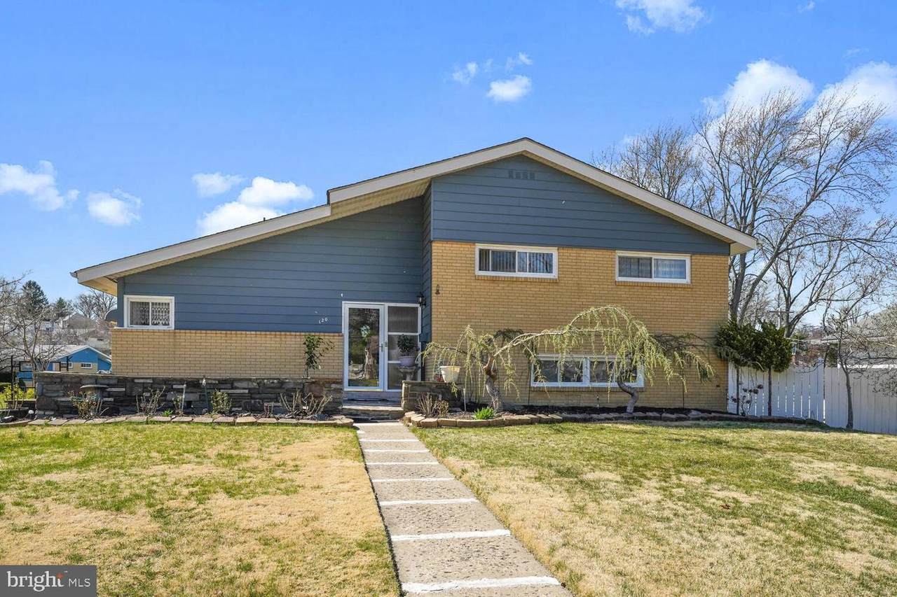 120 Parkview Drive - Photo 1