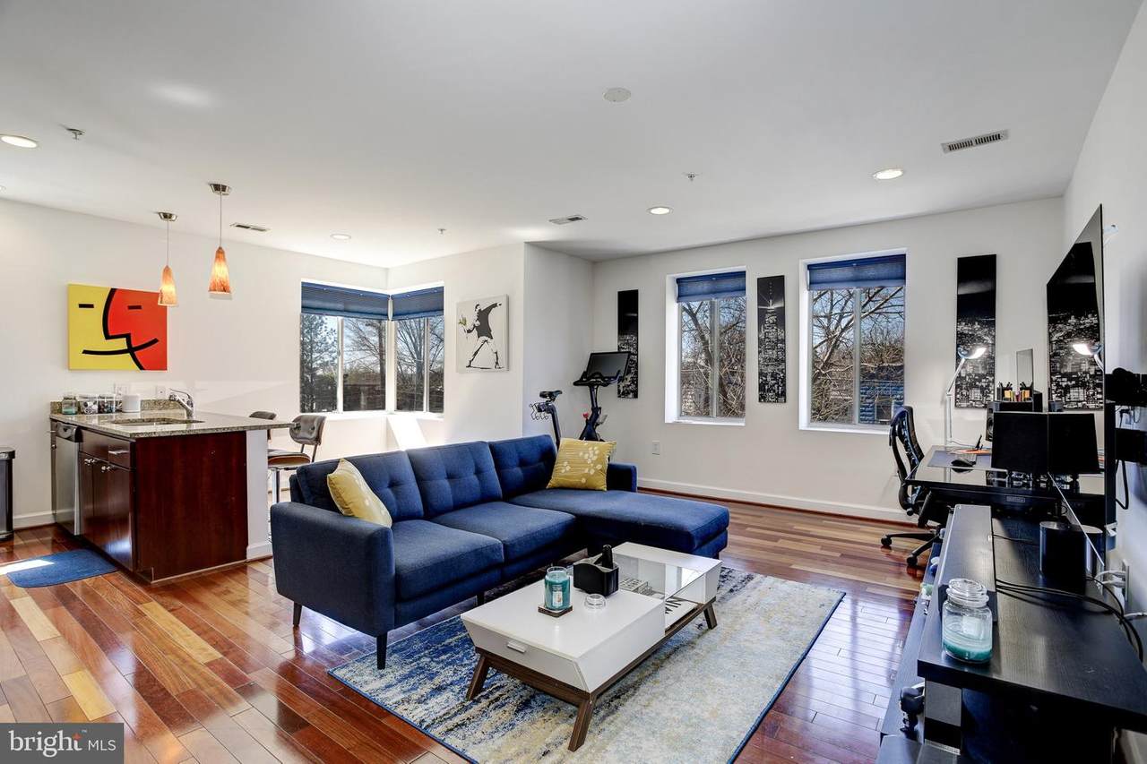 5407 9TH Street - Photo 1
