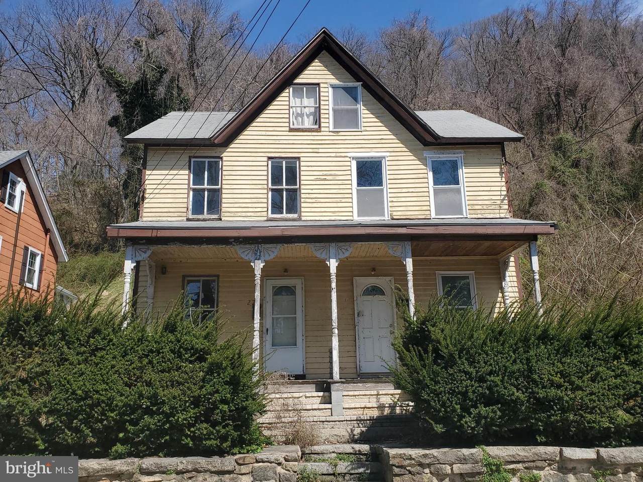 274-276 Main Street - Photo 1