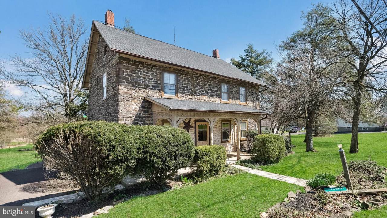 2285 Spinnerstown Road - Photo 1