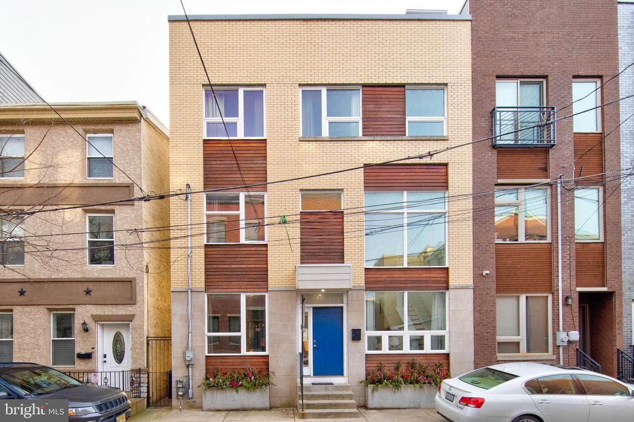 1030-32 Earl Street - Photo 1