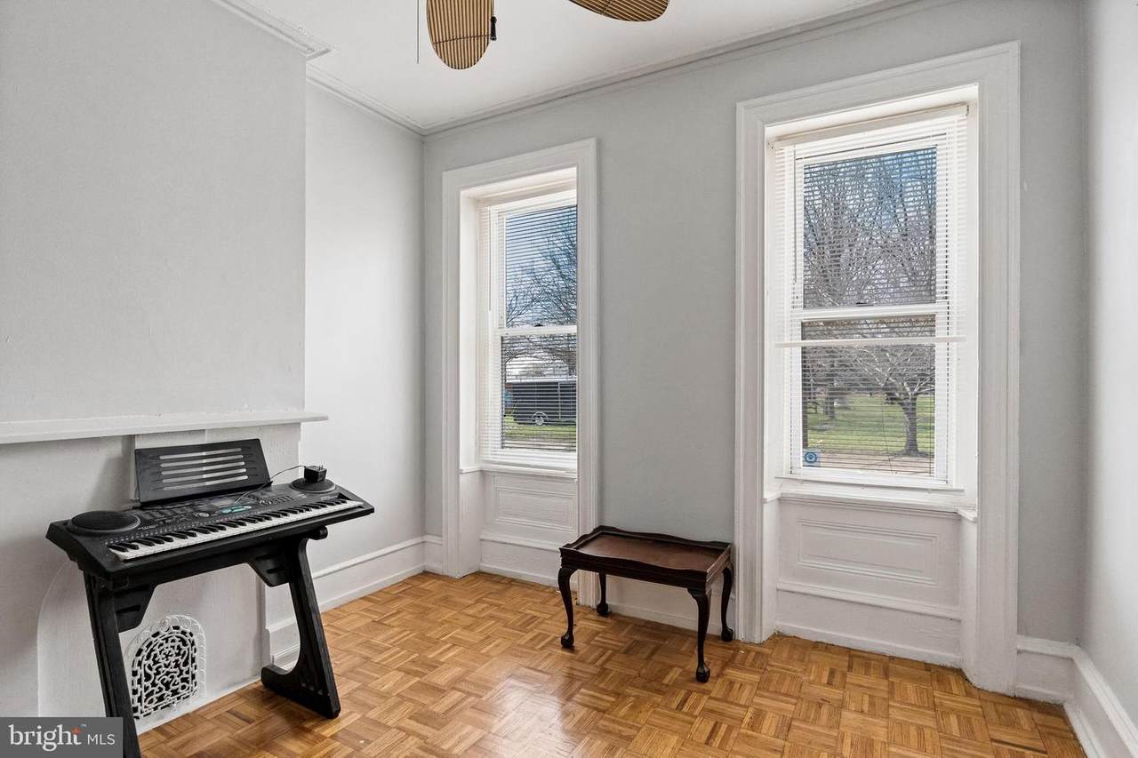 2341 11TH Street - Photo 1