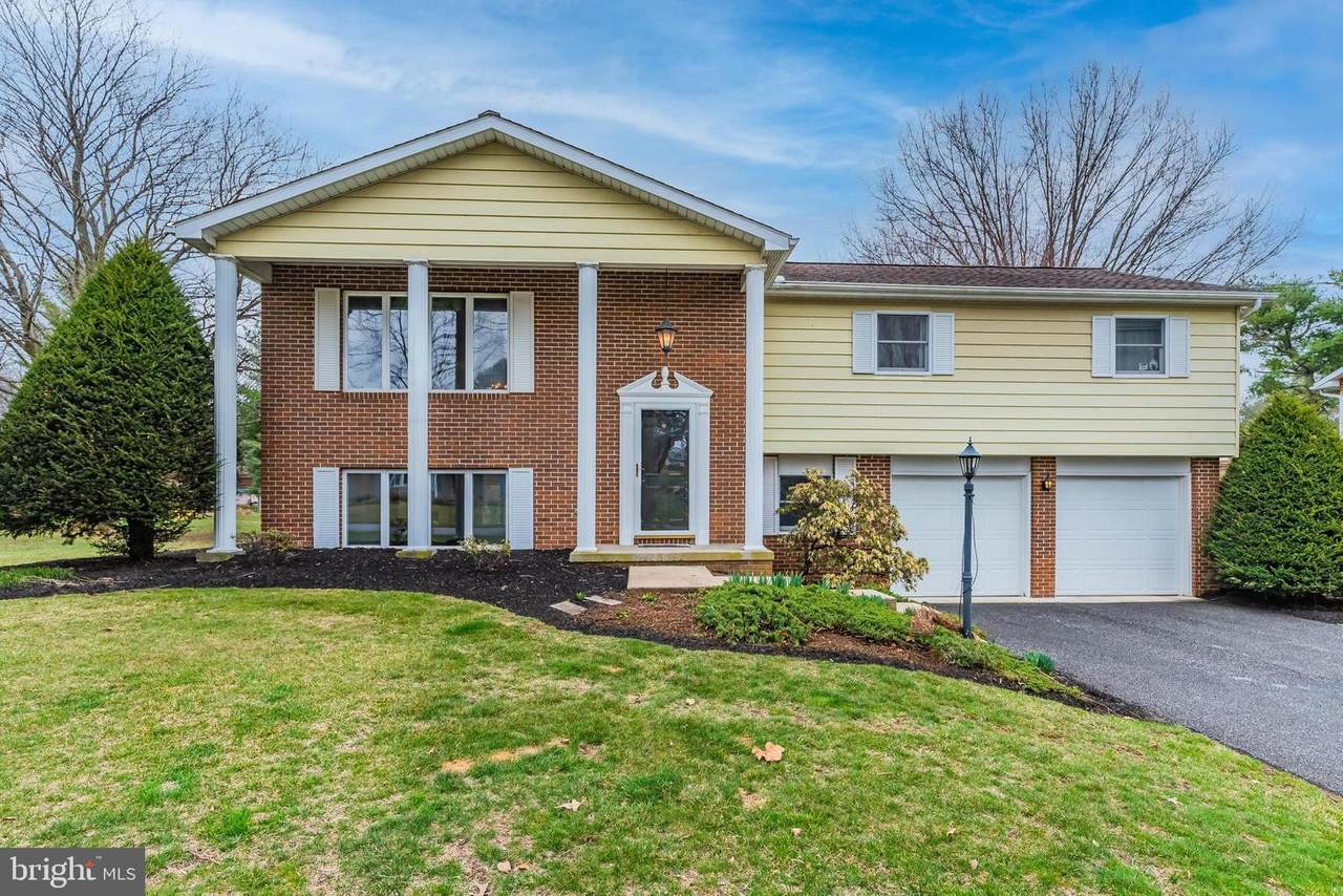 422 Briar Lane - Photo 1