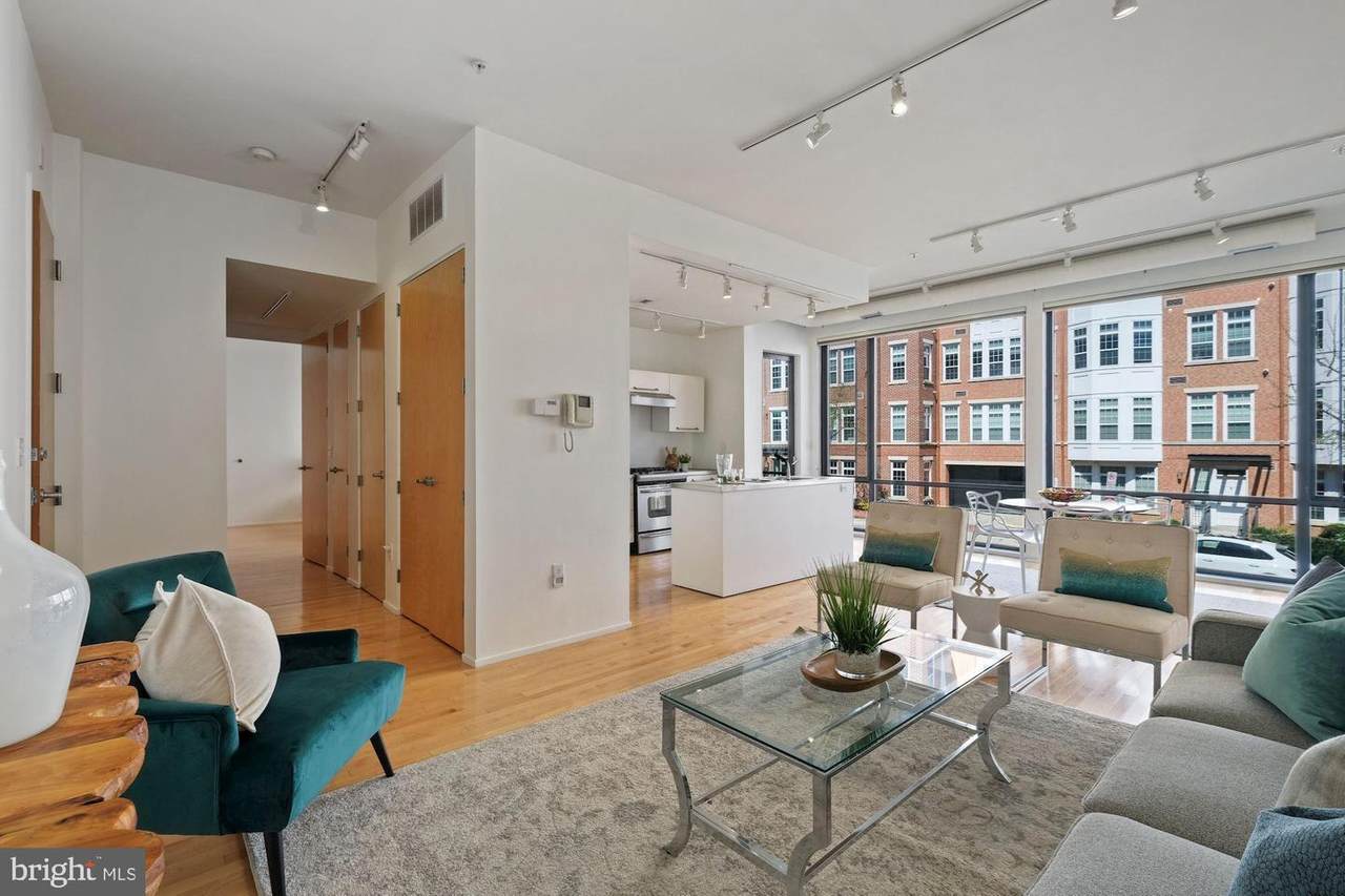 1454 Belmont Street - Photo 1