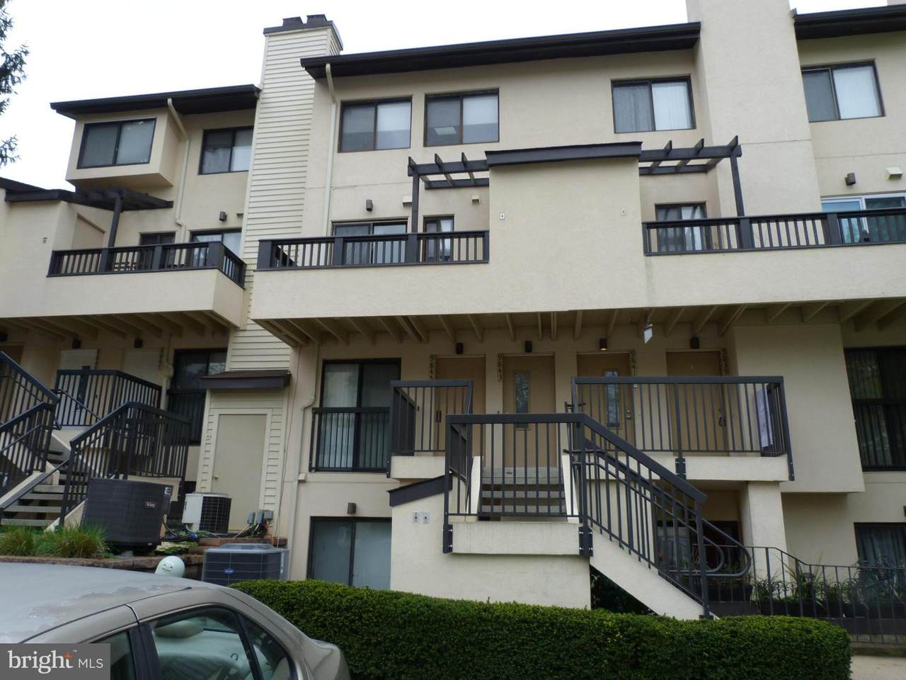 9843 Hellingly Place - Photo 1