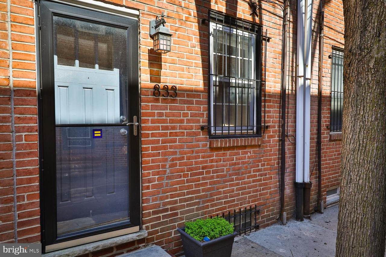 833 Kater Street - Photo 1