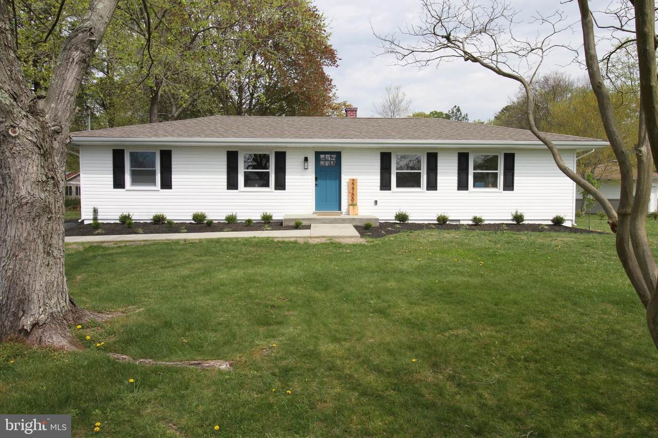 22700 Parkview Drive - Photo 1