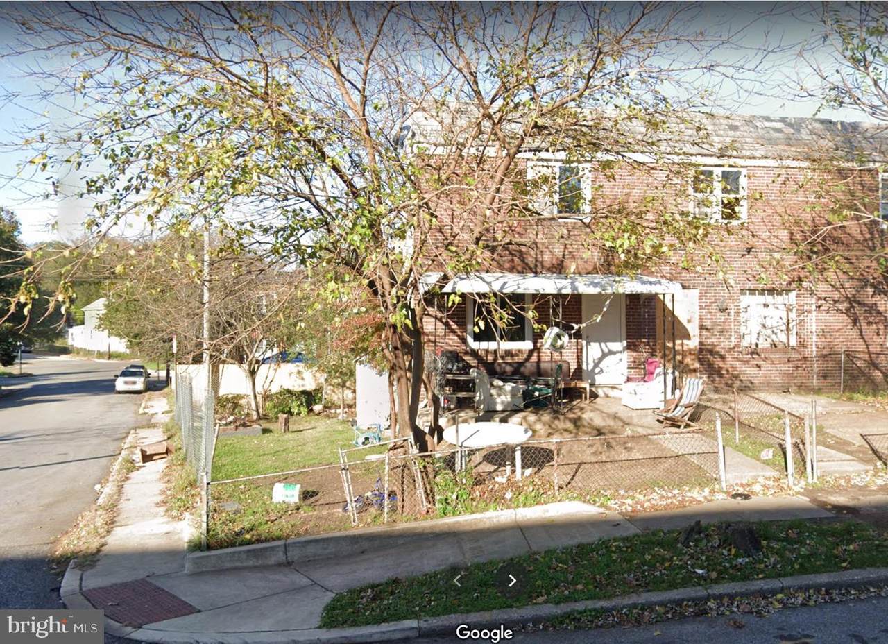 4110 8TH Street - Photo 1