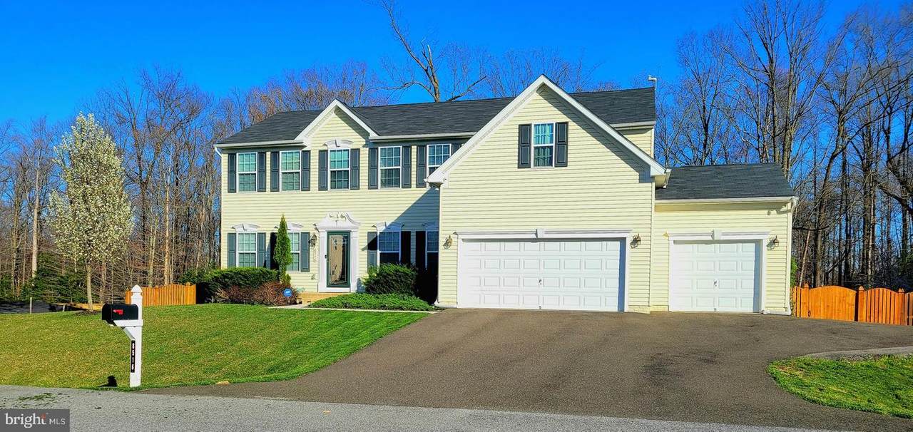 8516 Cedar Chase Drive - Photo 1