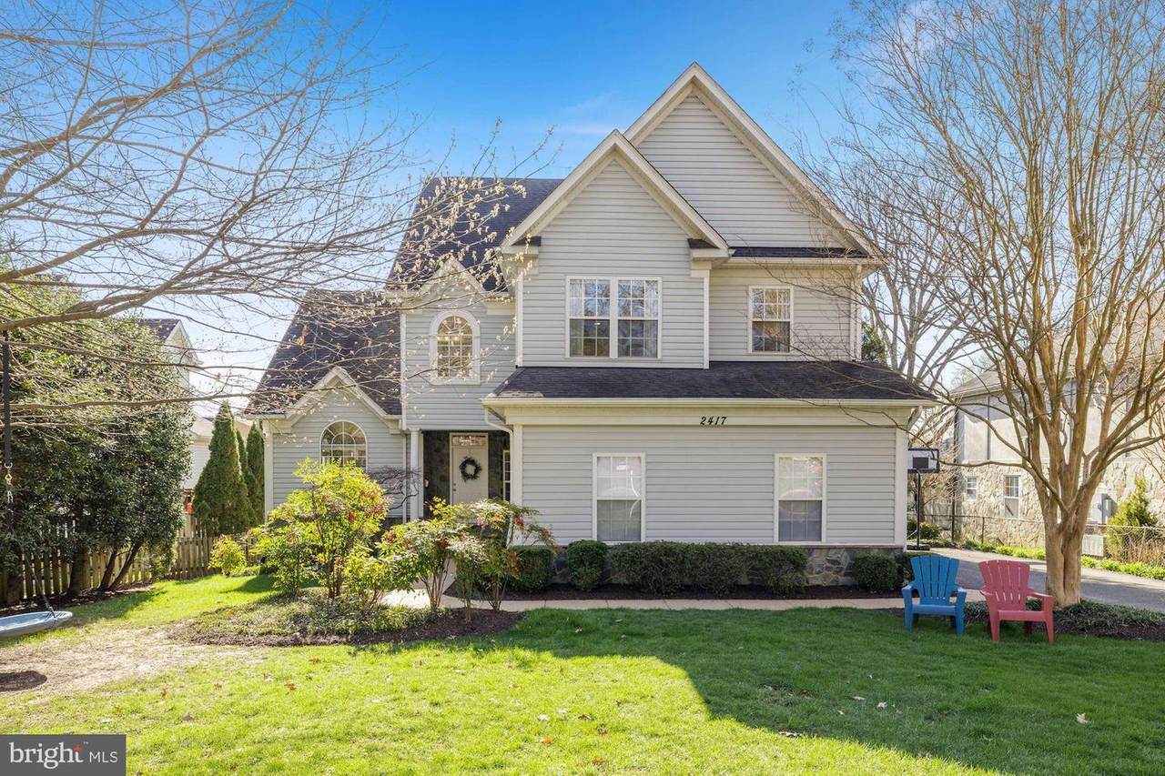 2417 Chestnut Street - Photo 1