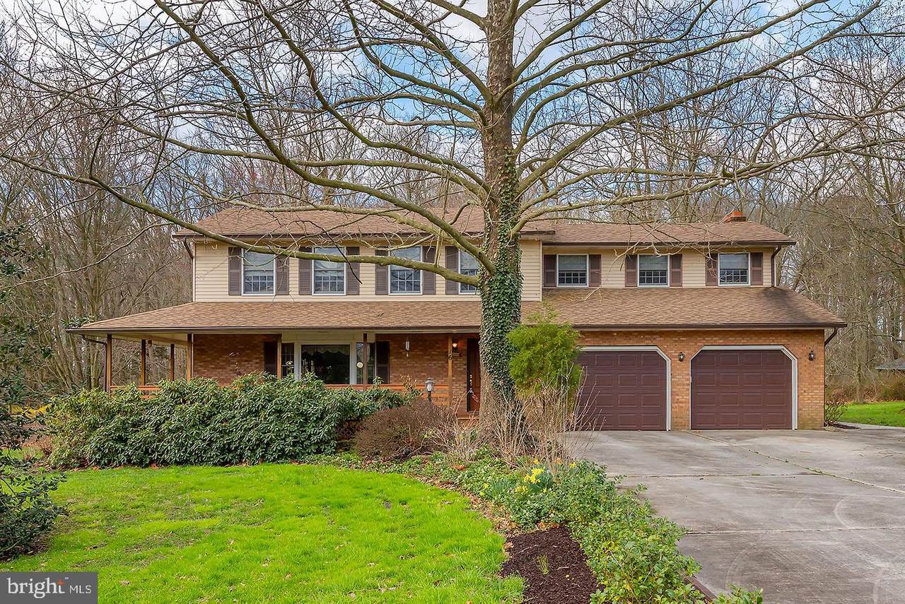 16 Laurel Lane Lane - Photo 1