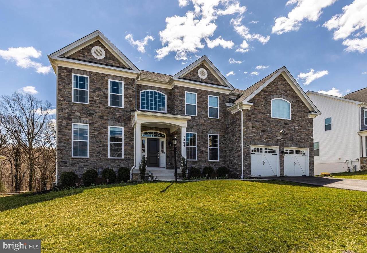 2806 Iron Oak Court - Photo 1