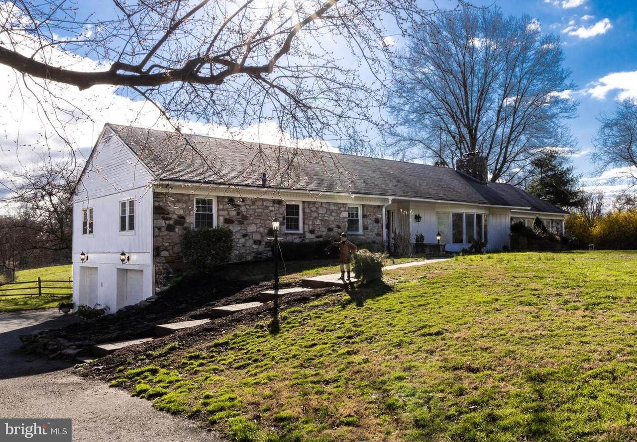 758 Northbrook Road - Photo 1