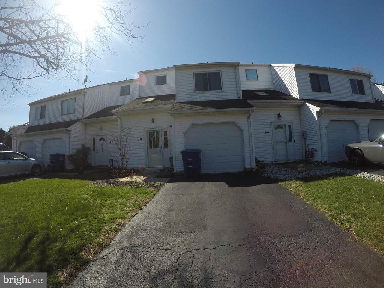 90 Ginger Drive - Photo 1