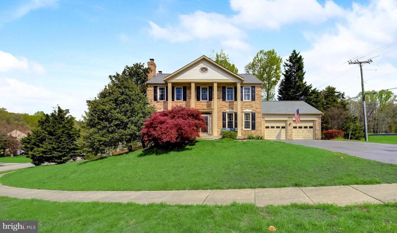 8900 Magnolia Ridge Road - Photo 1