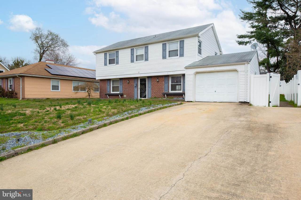 21 Pensdale Lane - Photo 1