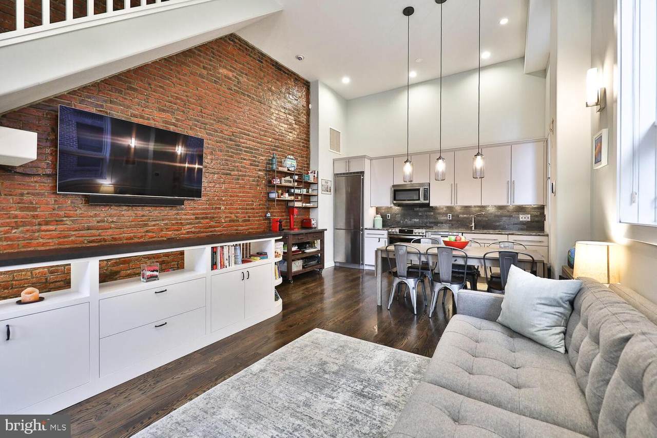 1113 Fitzwater Street - Photo 1