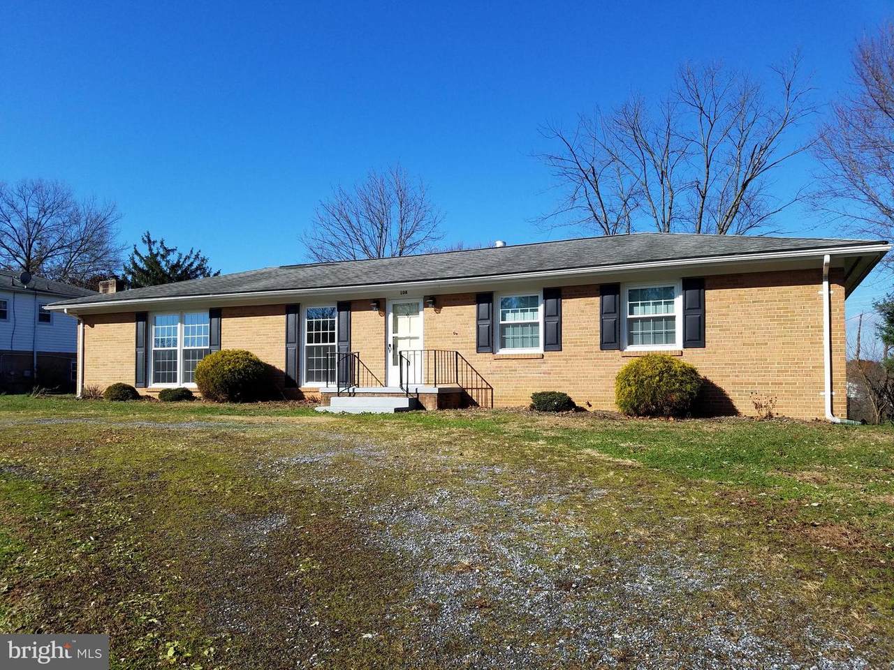 108 Carter Place - Photo 1