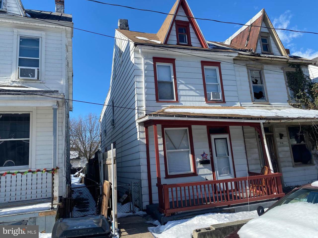 706 19TH Street - Photo 1