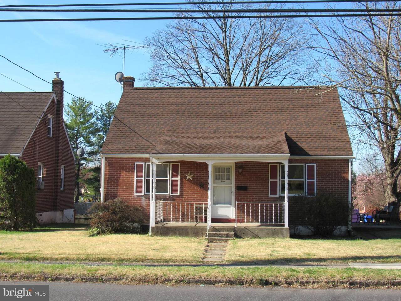 218 Wilson Street - Photo 1