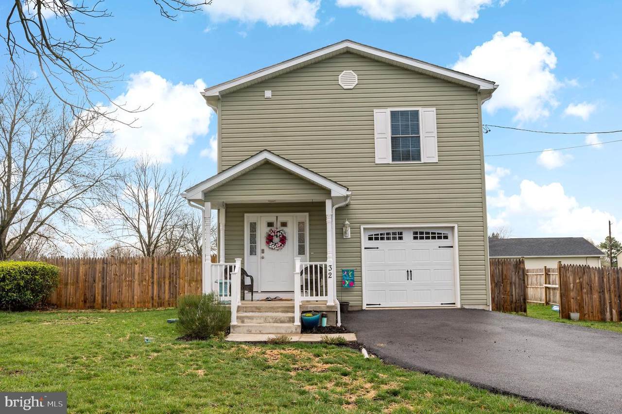32 Powell Lane - Photo 1