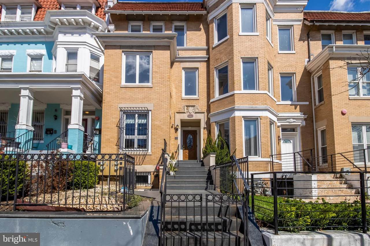 1441 Clifton Street - Photo 1