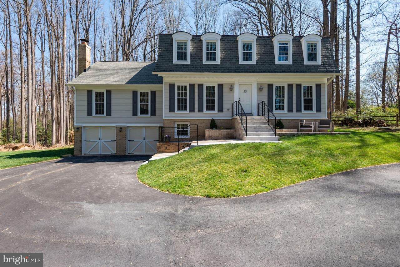 11004 Warwickshire Drive - Photo 1