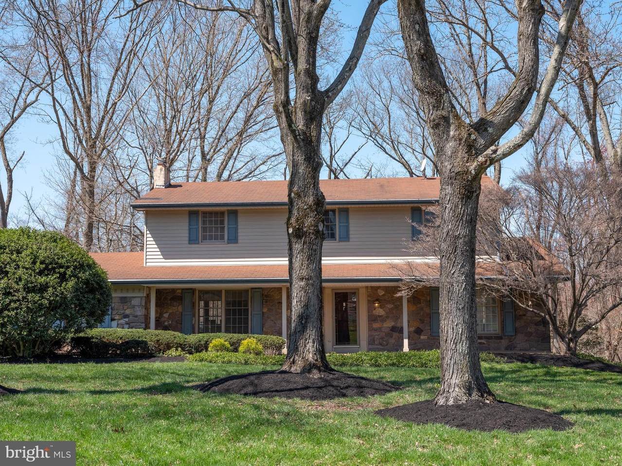 1306 University Drive - Photo 1