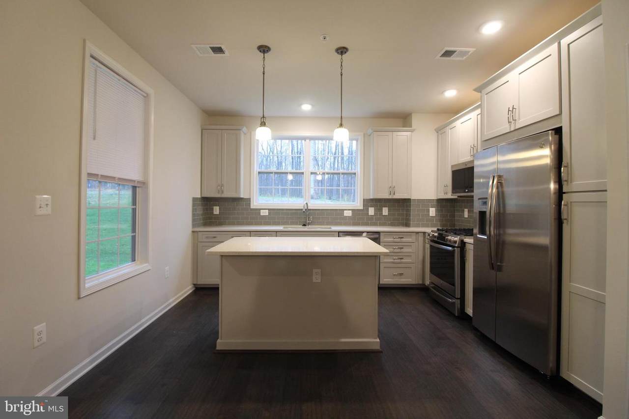 23235 Milltown Knoll Square - Photo 1