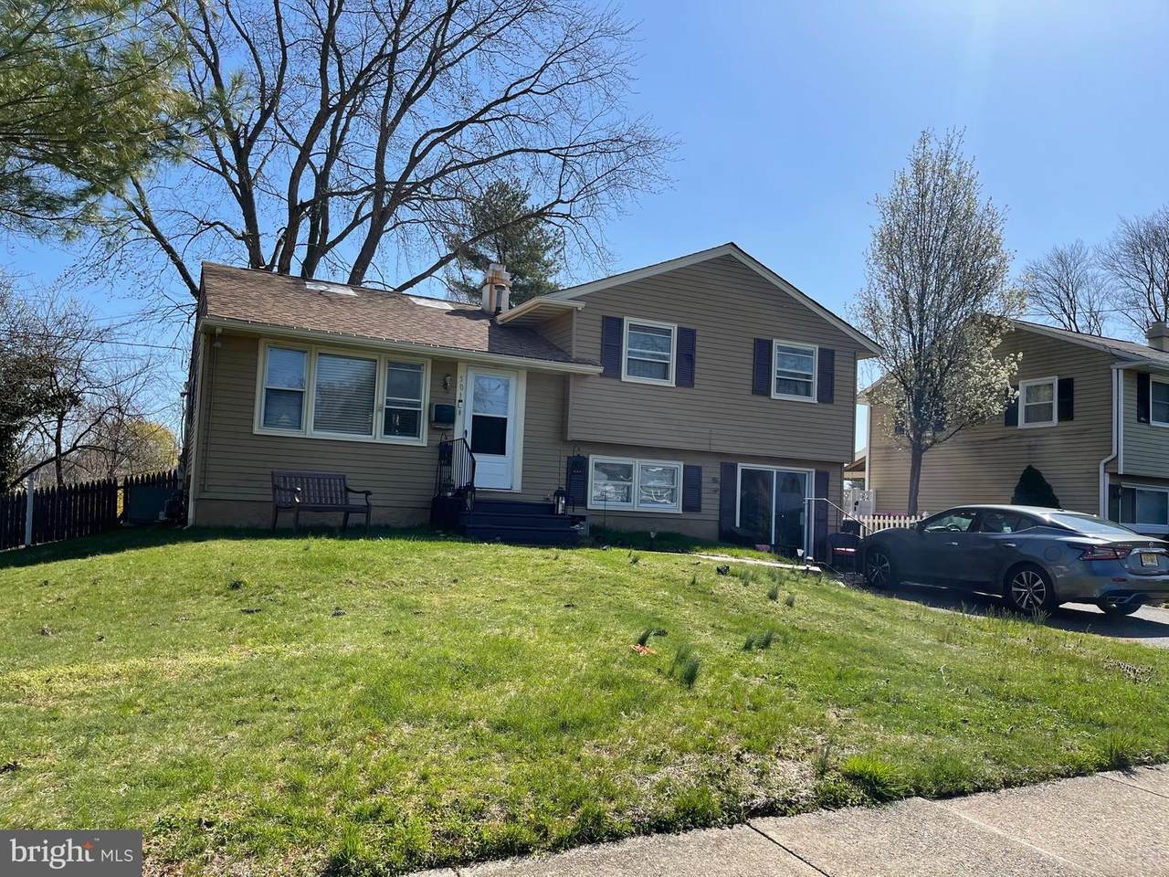 501 Estelle Avenue - Photo 1